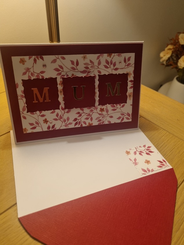 Happy Mother's Day Greeting Card- Mum - Image 2